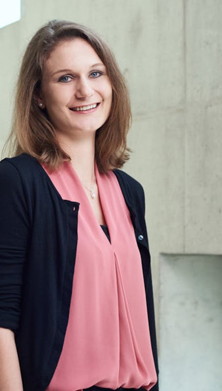 SIB_Betriebswirtschafter_Vanessa-Gerber.jpg